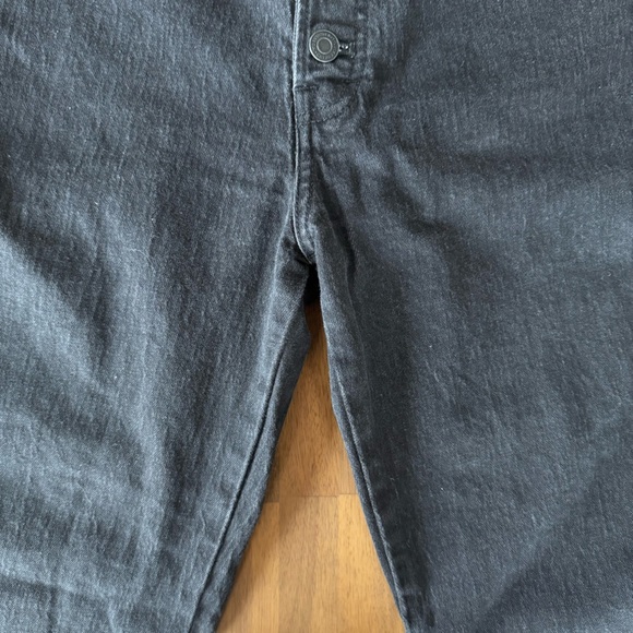 Lucky Brand Authentic Straight Crop Jeans - Picture 9 of 9